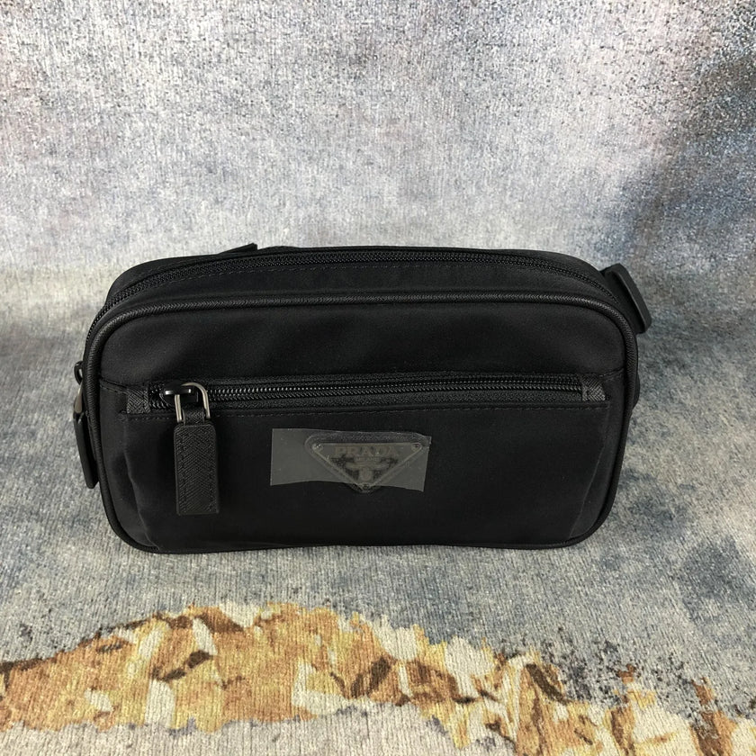 Sac banane Prada Re-Nylon 2VL977 noir