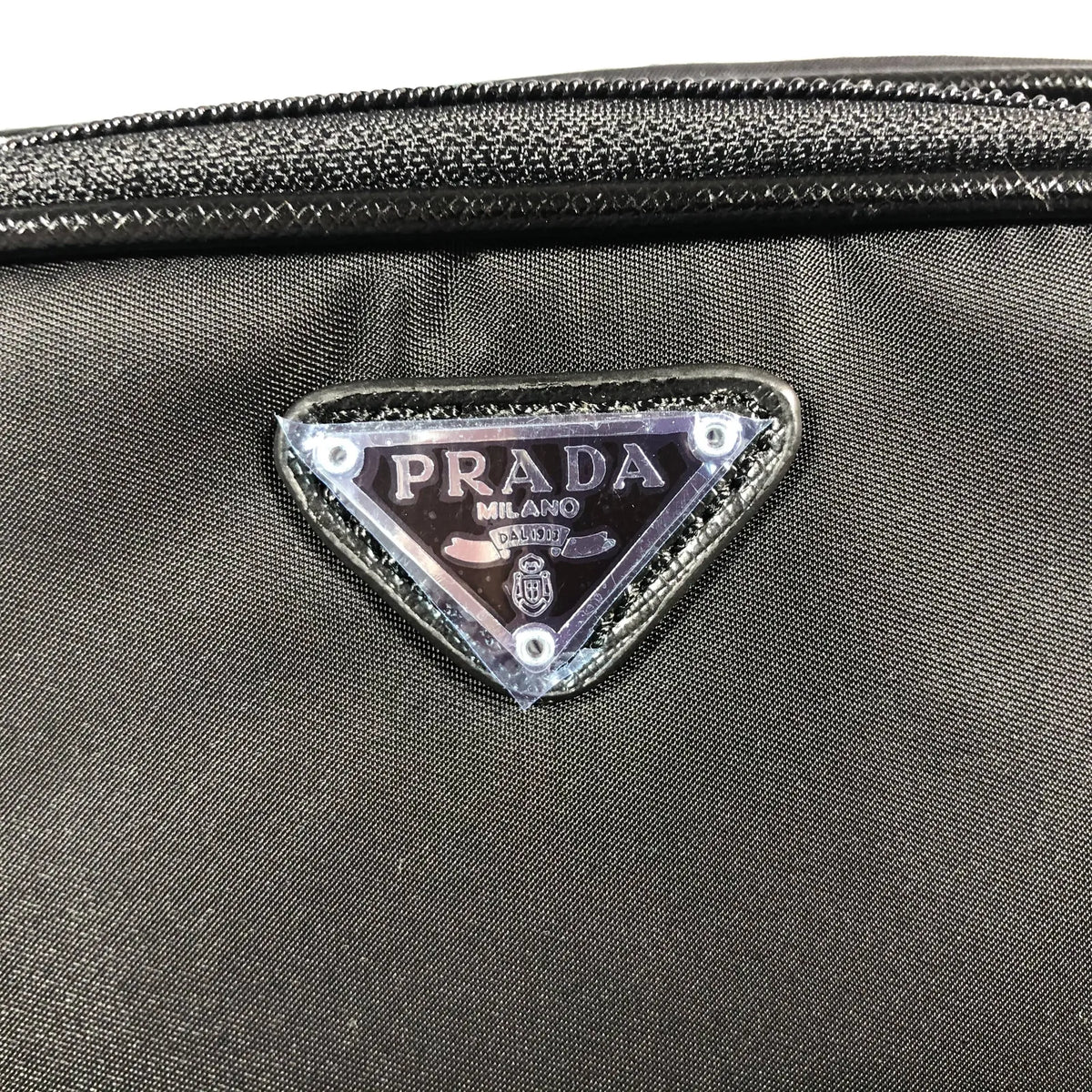Sac bandoulière Prada Re-Edition 2005 noir