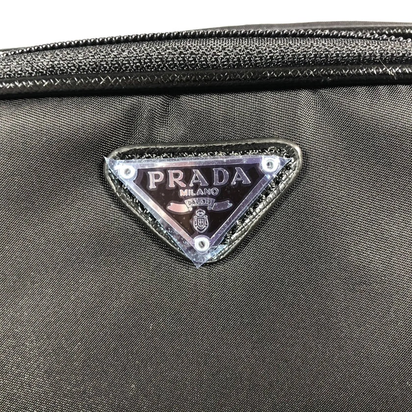 Sac bandoulière Prada Re-Edition 2005 noir