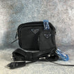 Sac bandoulière Prada Re-Edition 2005 noir