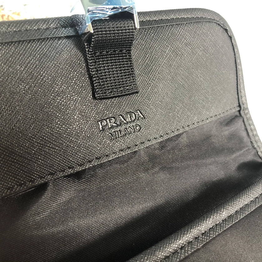 Pochette bandoulière Prada noire