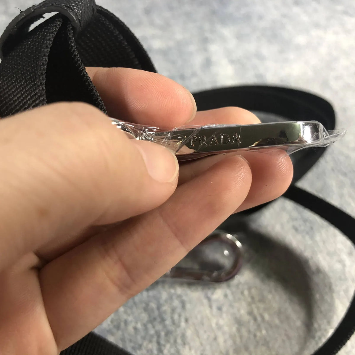 Pochette bandoulière Prada noire