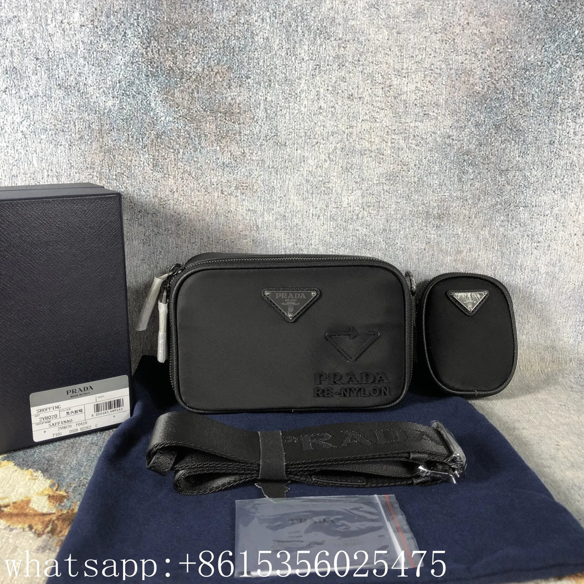 Sac bandoulière Prada Re-Nylon noir avec pochette