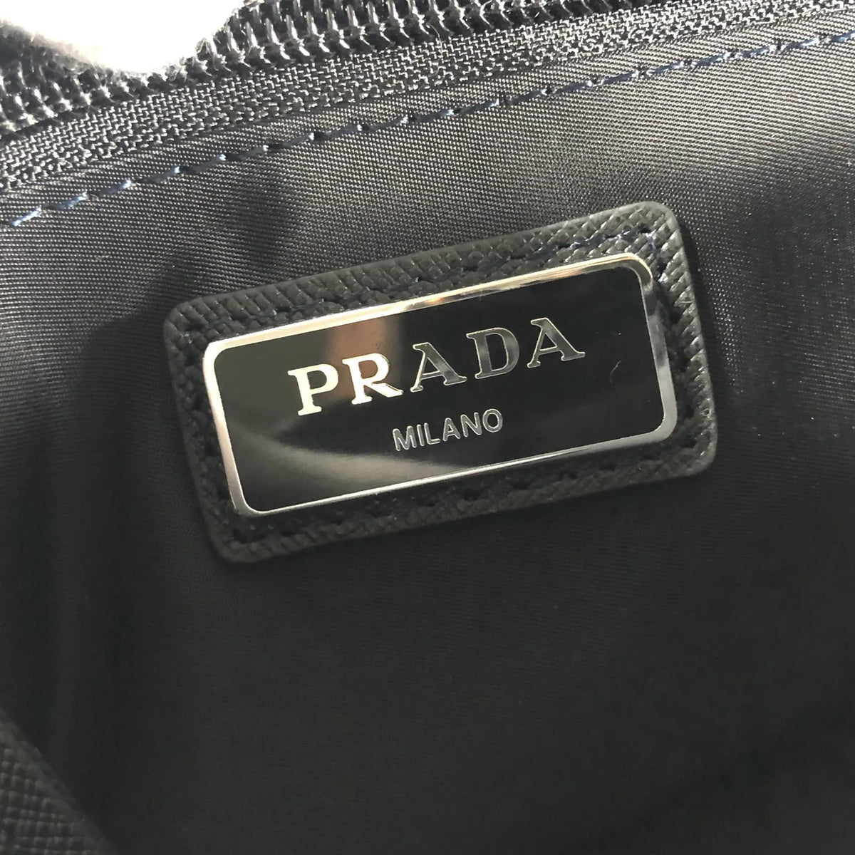Sac banane Prada Re-Nylon noir