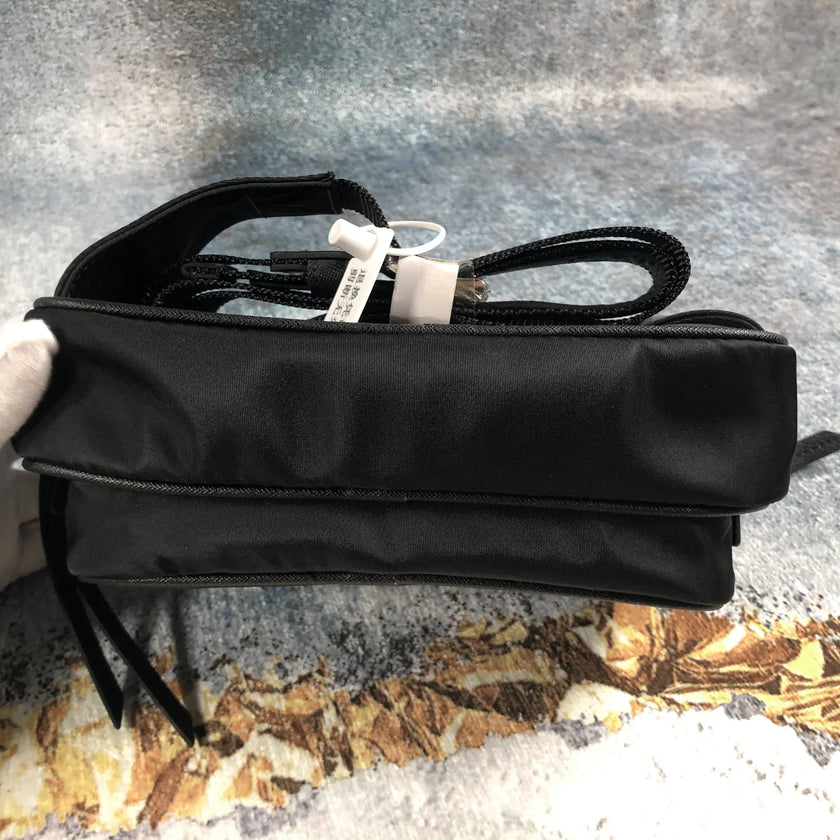 Sac banane Prada Re-Nylon noir