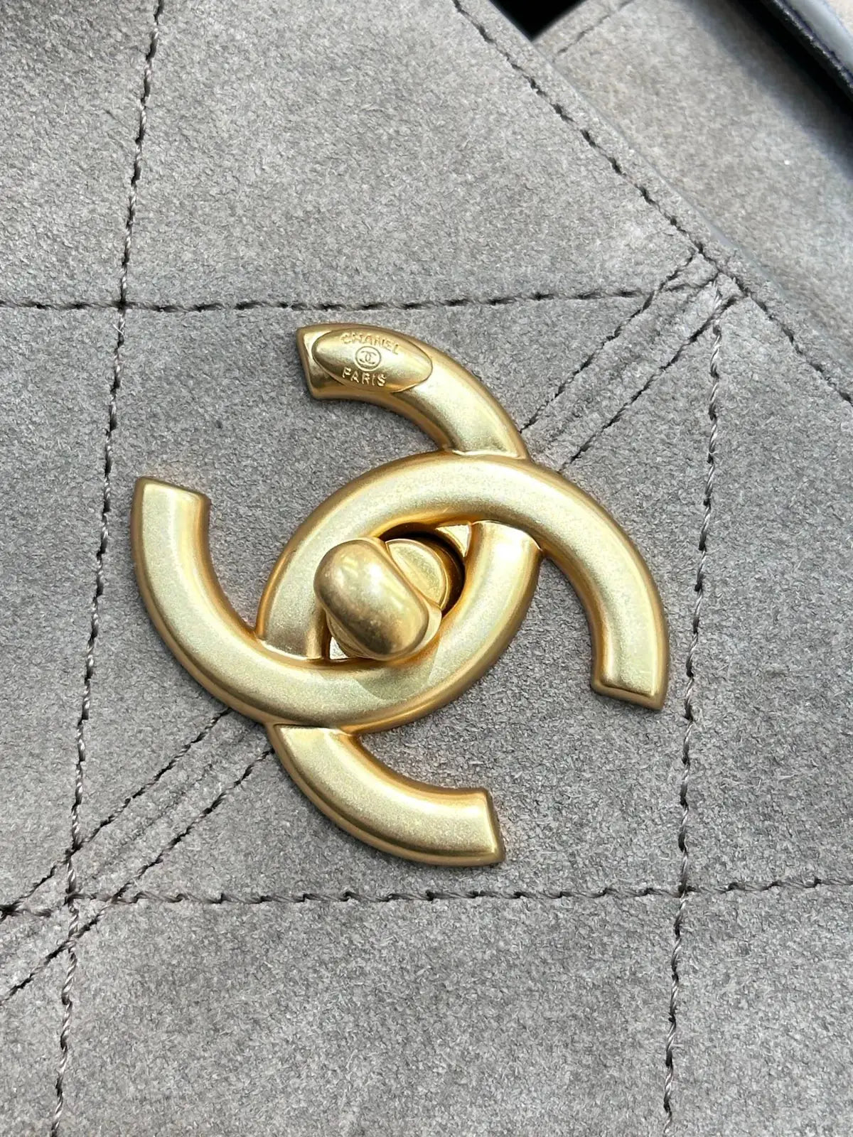 Sac Chanel Tote Bicolore Gris & Noir - Cuir Matelassé