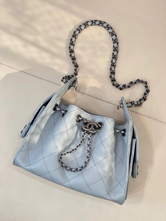 Sac Chanel 25C Bucket Bag - Cuir Matelassé Bleu Ciel