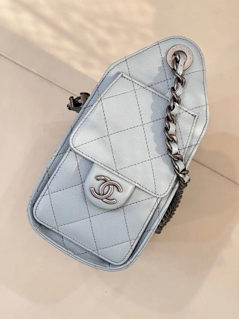 Sac Chanel 25C Bucket Bag - Cuir Matelassé Bleu Ciel