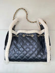 Sac Chanel 25K – Seau Shearling