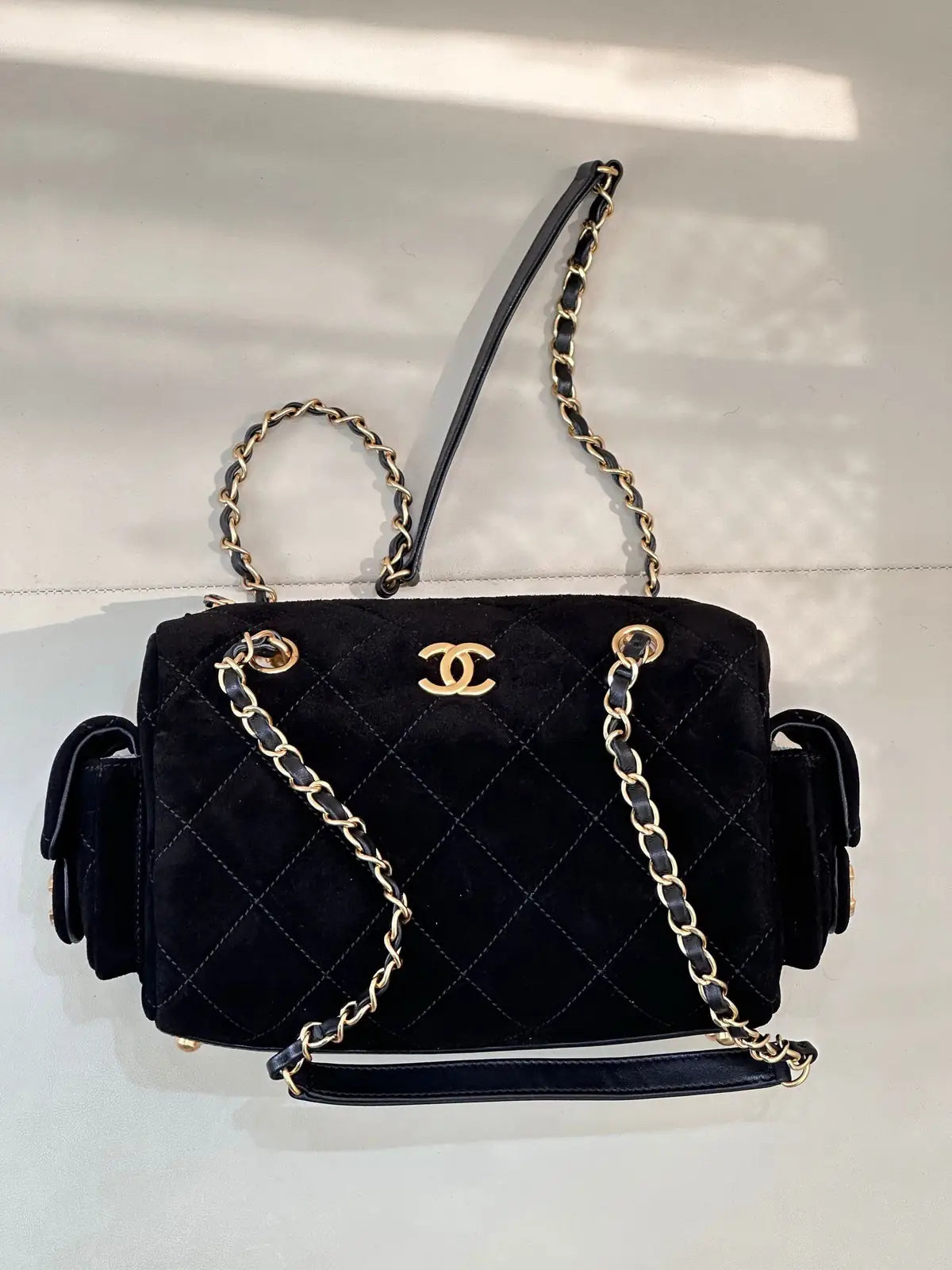 Sac Chanel 25MK - Tissu Matelassé Poches Latérales