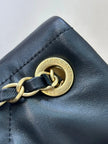 Sac Chanel 5740 Logo - Shopping Bag Cuir Agneau Marine