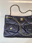 Sac Chanel 5740 Logo - Shopping Bag Cuir Agneau Marine