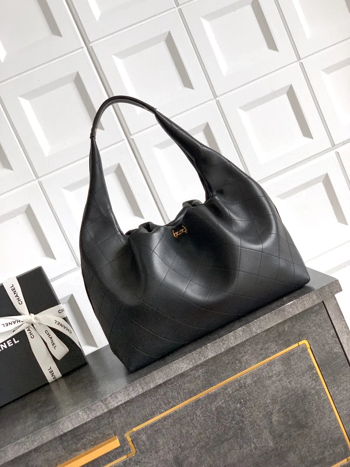 Sac Chanel Ohanel 26C - Hobo Bag Cuir Matelassé