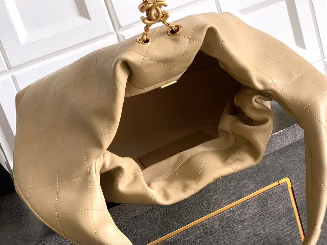 Sac Chanel Ohanel 26C - Hobo Bag Cuir Matelassé