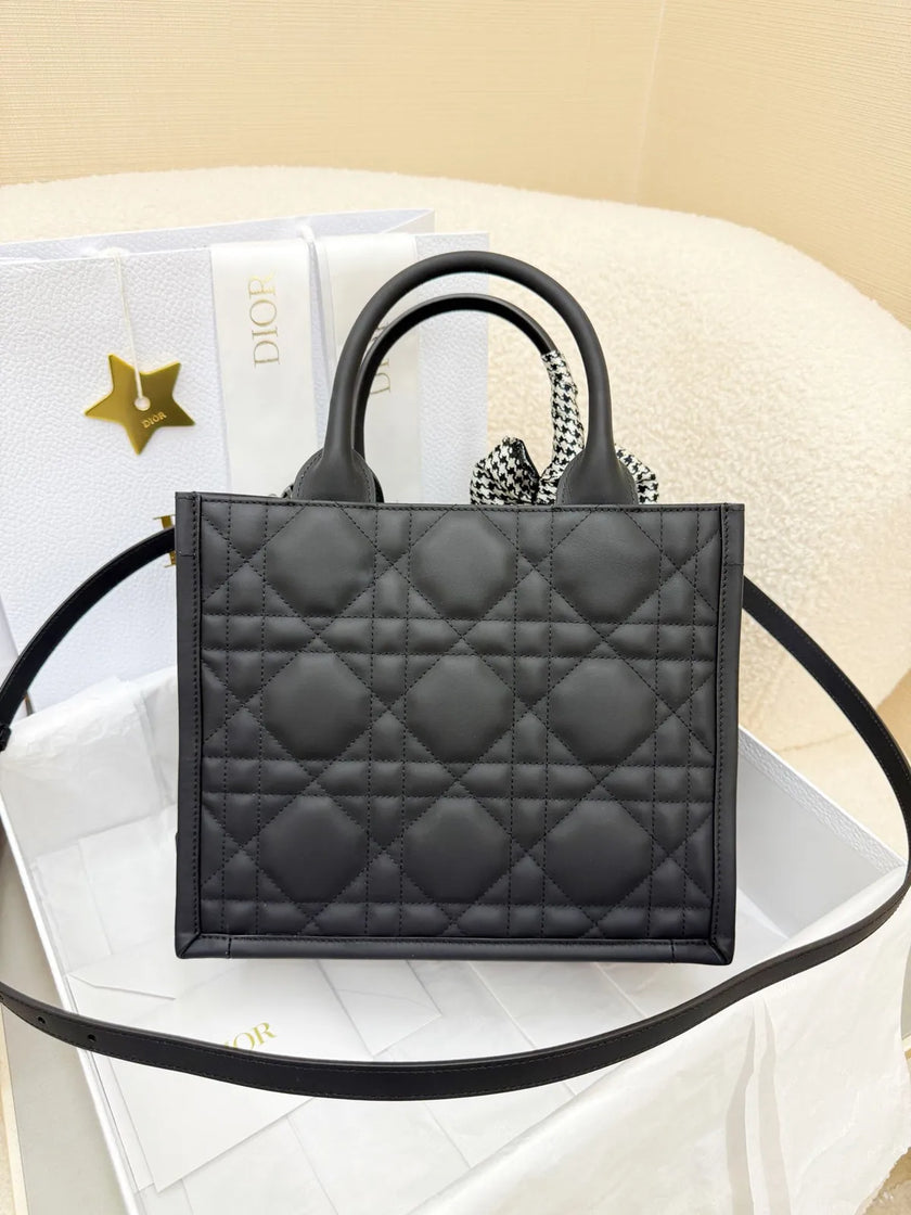 Sac Lady Dior – Cuir Cannage Matelassé