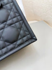 Sac Lady Dior – Cuir Cannage Matelassé