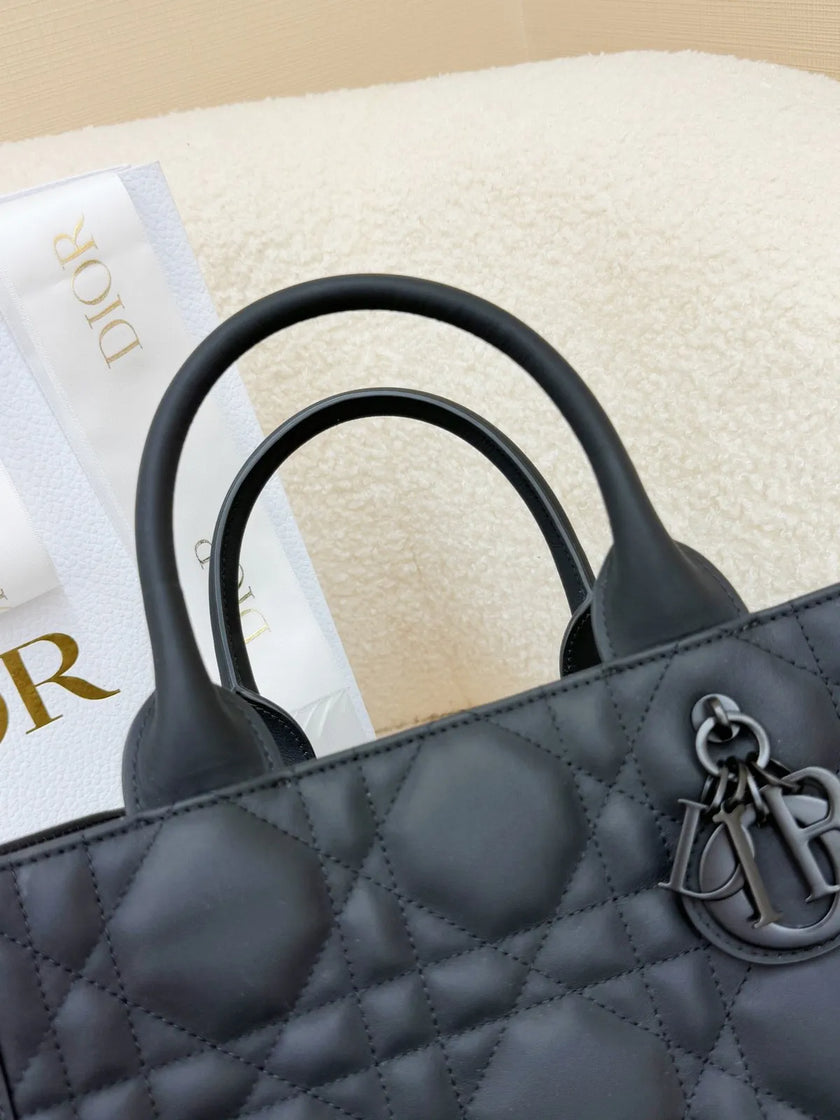 Sac Lady Dior – Cuir Cannage Matelassé