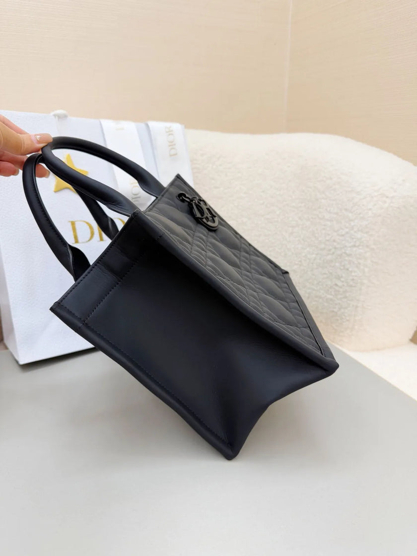 Sac Lady Dior – Cuir Cannage Matelassé