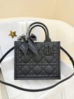 Sac Lady Dior – Cuir Cannage Matelassé