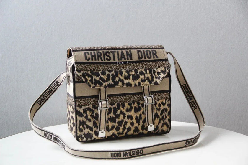 Sac Dior Camp – Toile Léopard Brodée