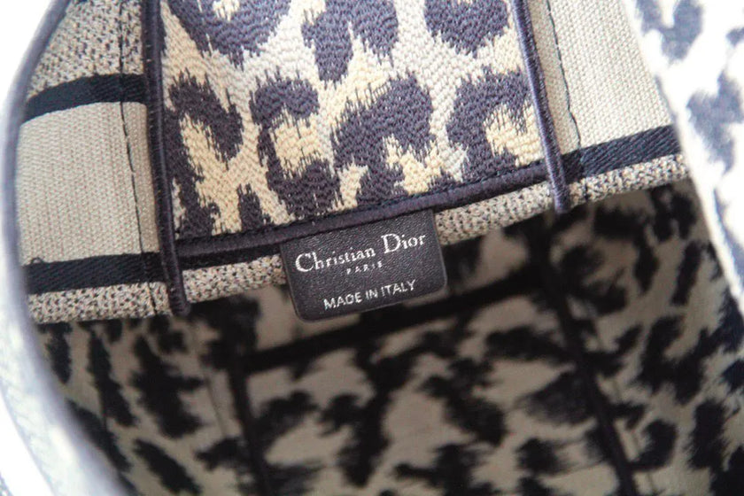 Sac Dior Camp – Toile Léopard Brodée
