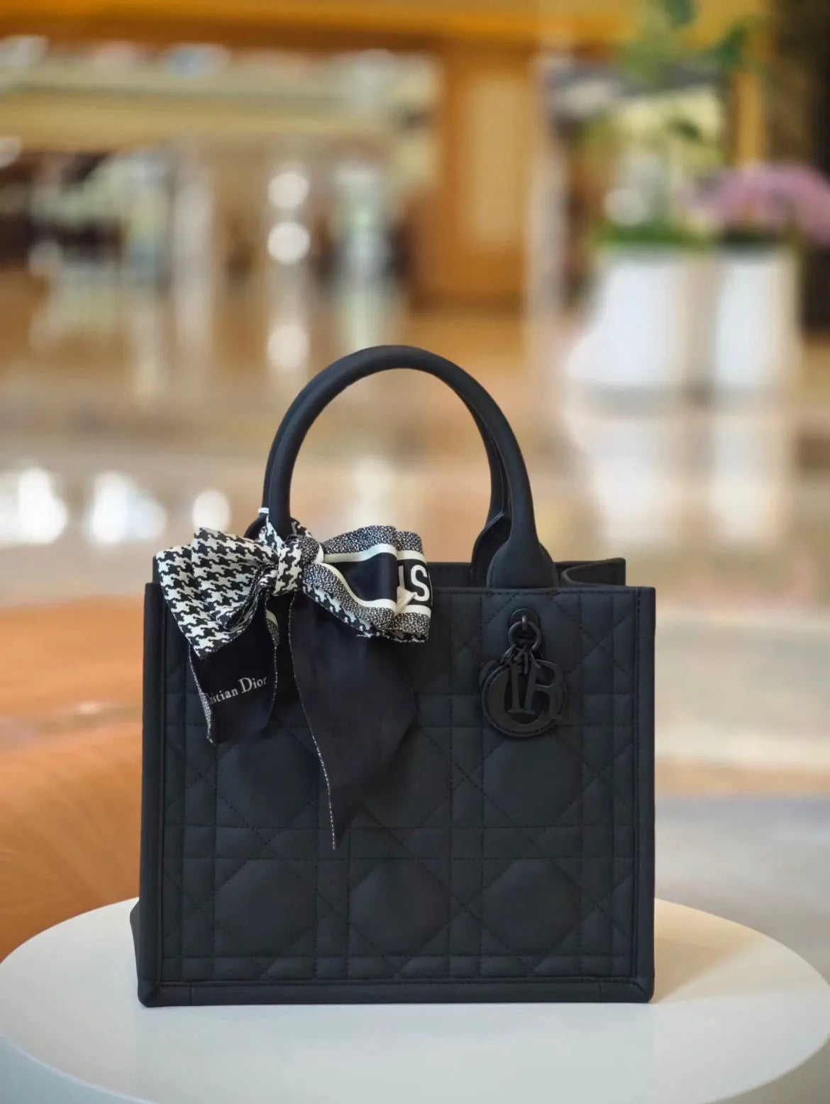 Sac Dior Tote – Cuir Cannage Noir