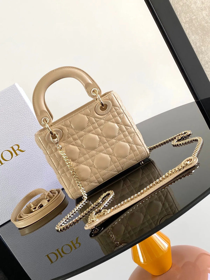 Sac Lady Dior  Small – Cuir Cannage