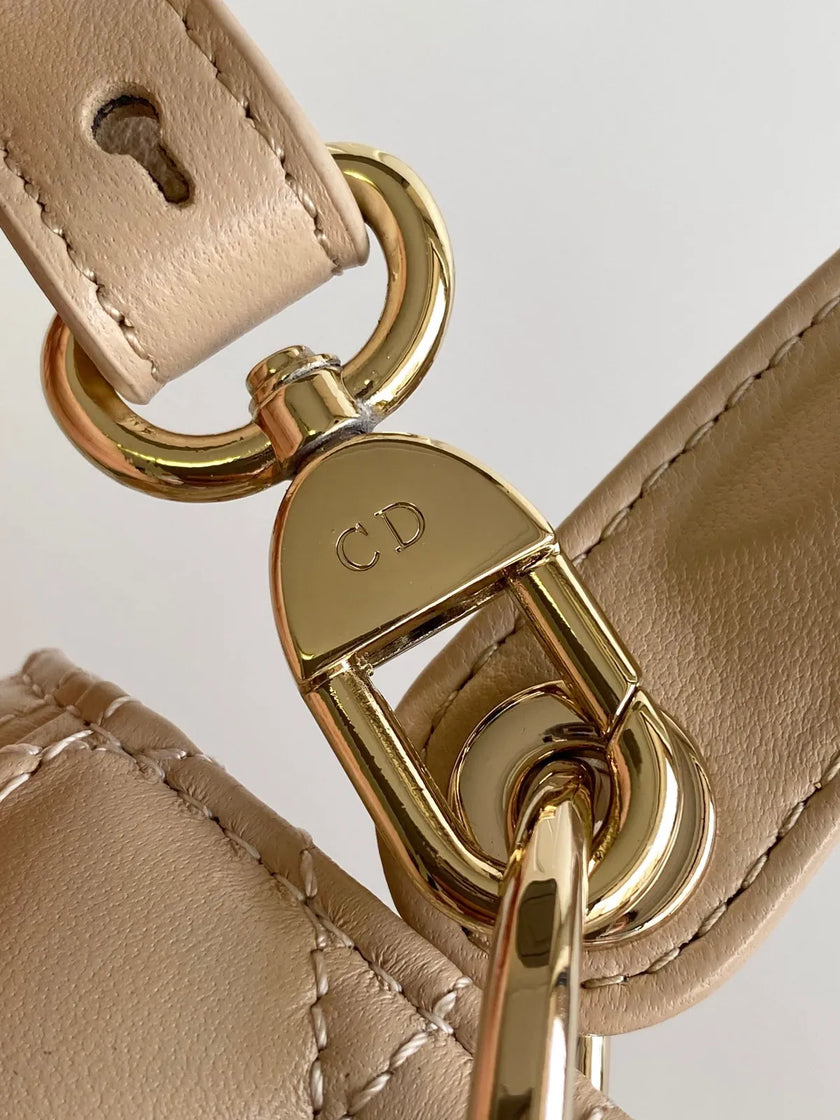Sac Lady Dior  Small – Cuir Cannage